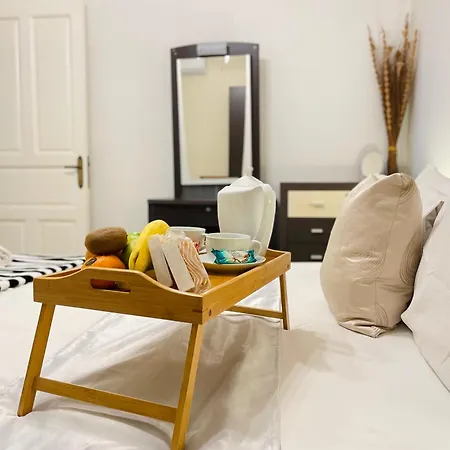 Seafront Maisonette Ocean Views & Terrace