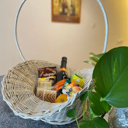 Seafront Maisonette Ocean Views & Terrace בית נופש מליאהה